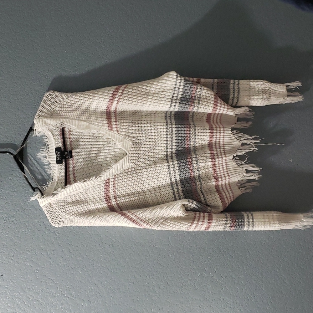 Just Polly new york destructed v-neck knit sweater